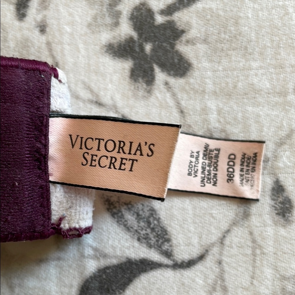 Body by Victoria Unlined Demi Bra with pink bow - Picture 2 of 8